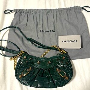 Balenciaga Mini Cagole